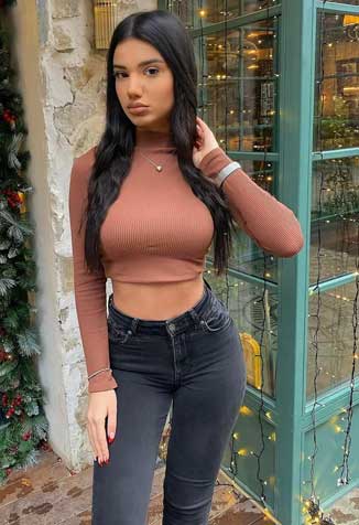 VIP call girls in Bangalore